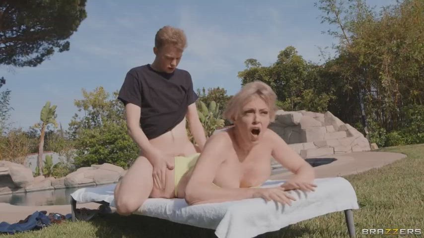 Big Tits Dee Williams MILF Mature Step-Dad Step-Daughter Step-Mom Step-Sister gif