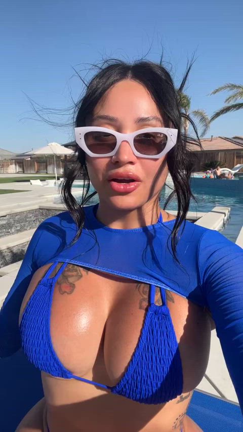 bikini boobs maria micro bikini pool gif