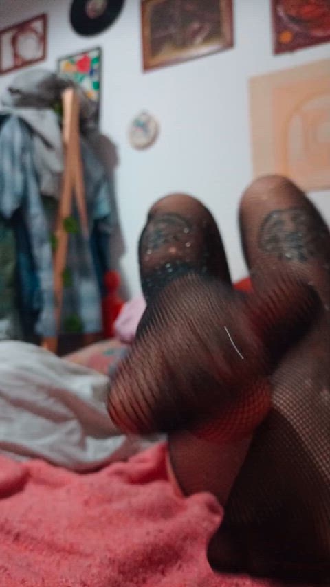 I will catch you with the soles of my feet