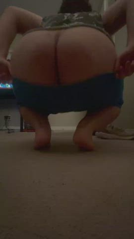 i want you to grab this ass <3