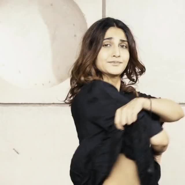 vaani strip