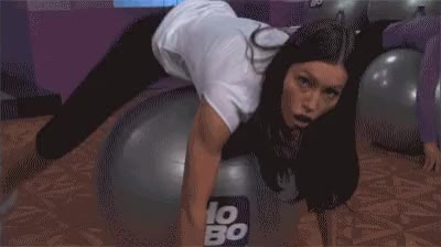 (178607) Jessica Biel gets freaky