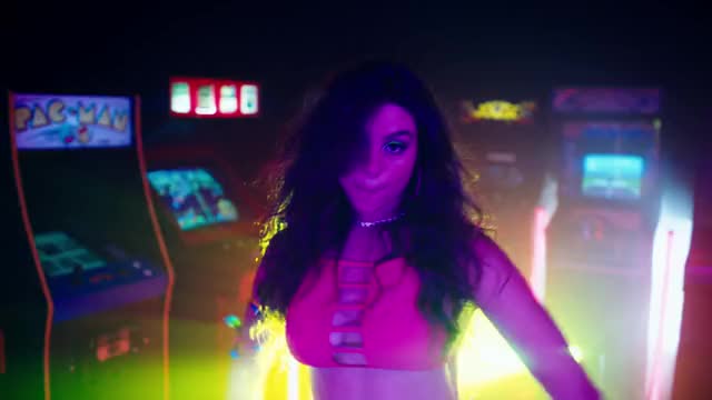 In Da Arcade - Ben & Jensen (ft. Kira Kosarin & Melanie Iglesias) - YouTube