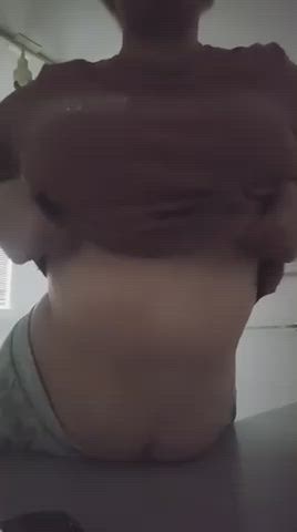 Wife’s first titty drop, show her some love if you want to see more