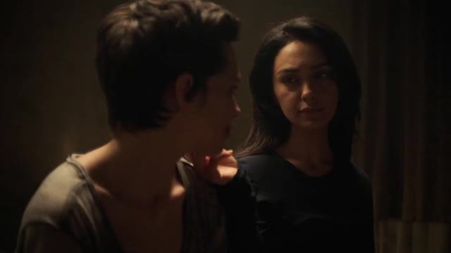 /r/celebrityplotarchive - Sara Serraiocco & Nazanin Boniadi in Counterpart (TV
