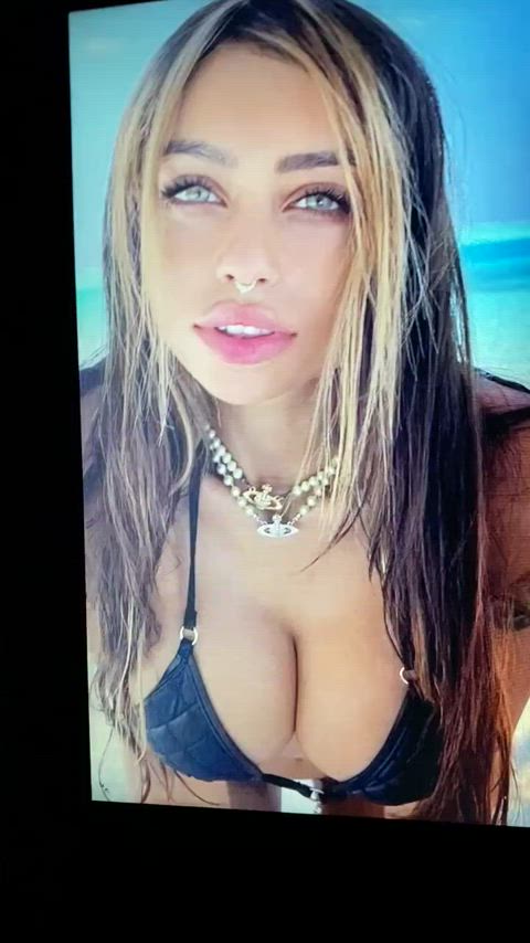 Faccio 💲 tributi 😈 scrivetemi 😈😈