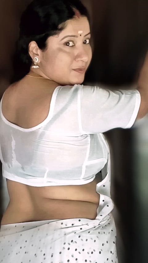 asianhotwife aunty bhabi chubby desi hippie hips hotwife indian saree gif
