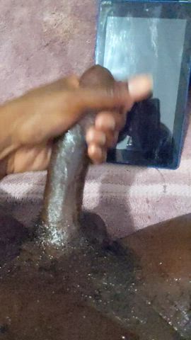 29yo doing cock and jerk tributes for older milfs