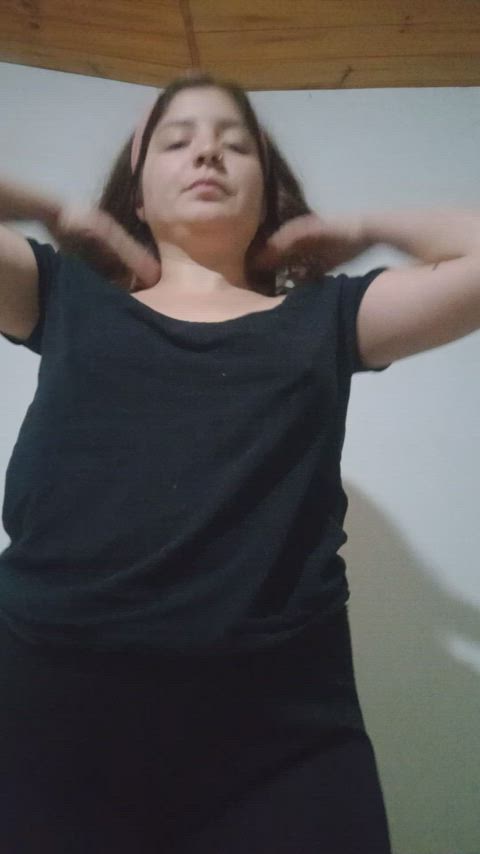 latina natural tits onlyfans tits gif