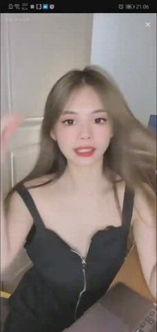 asian cute downblouse nipslip gif