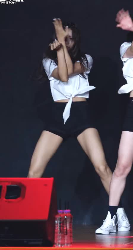 pristin nayoung