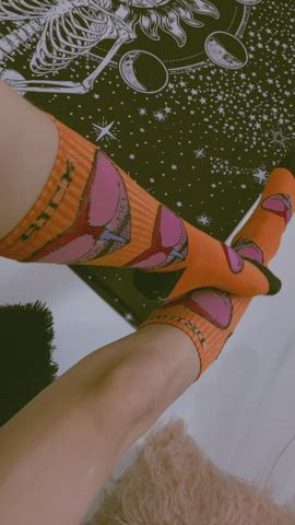 Feet Feet Fetish Knee High Socks Legs Legs Up Socks gif