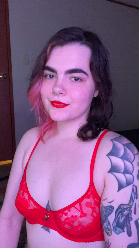 I hear you like your women a little on the dangerous side