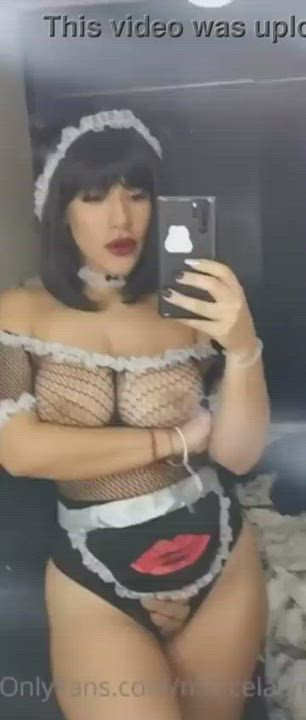Body Country Girl Maid gif