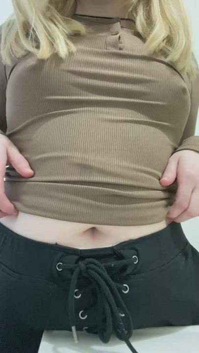 here’s a titty drop for ya <3 good night babes