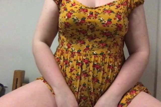 sundress titty drop