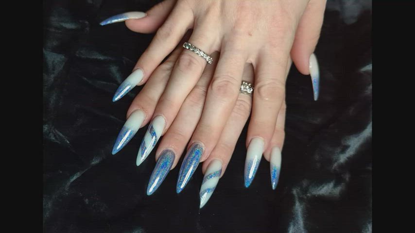 My current obsession... New Years confetti chic