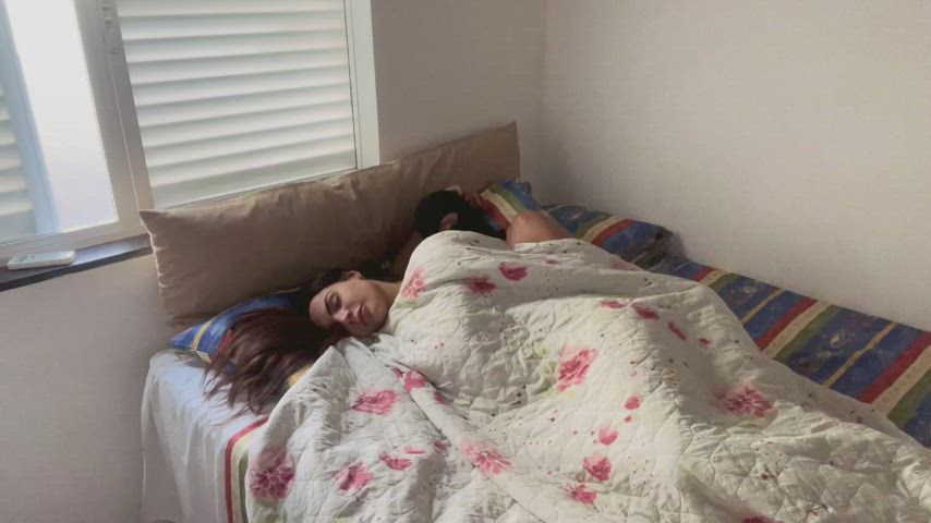 This is how I woke up today <3