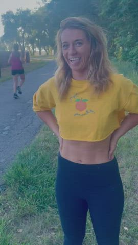 Early morning flash on this busy trail [F]