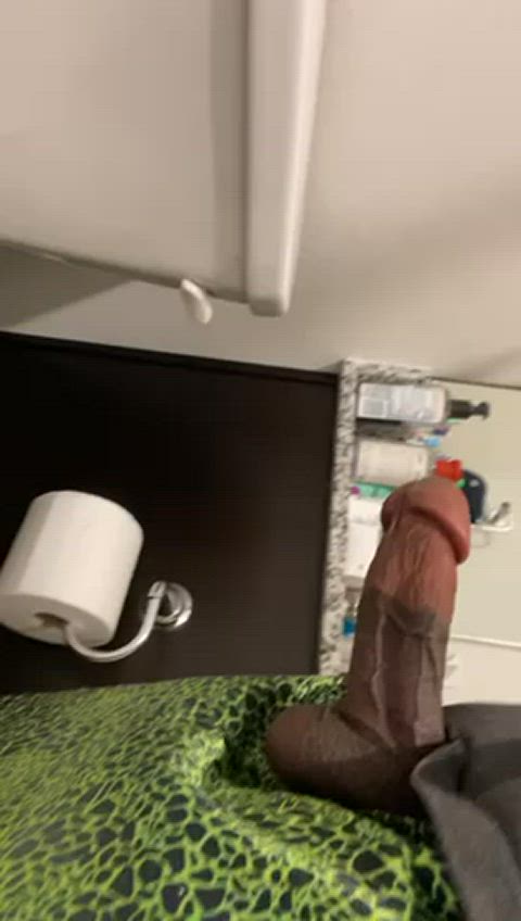 Engorged bbc leaking precum🥴