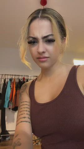 Muscular Milf Serbian Trimmed gif