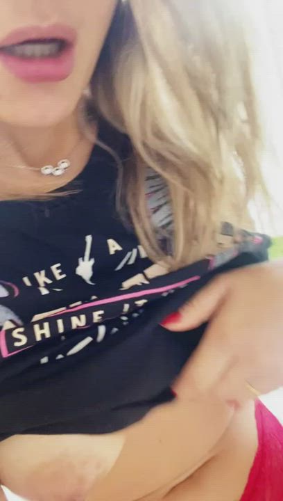 Nicole Belluci -> Grupo pago só Only Fans e Close Friends. Mande chat para
