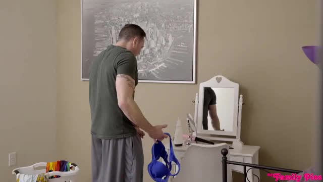 Young And Full Of Cum - S7:E4