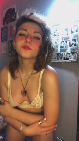 girl getting horny