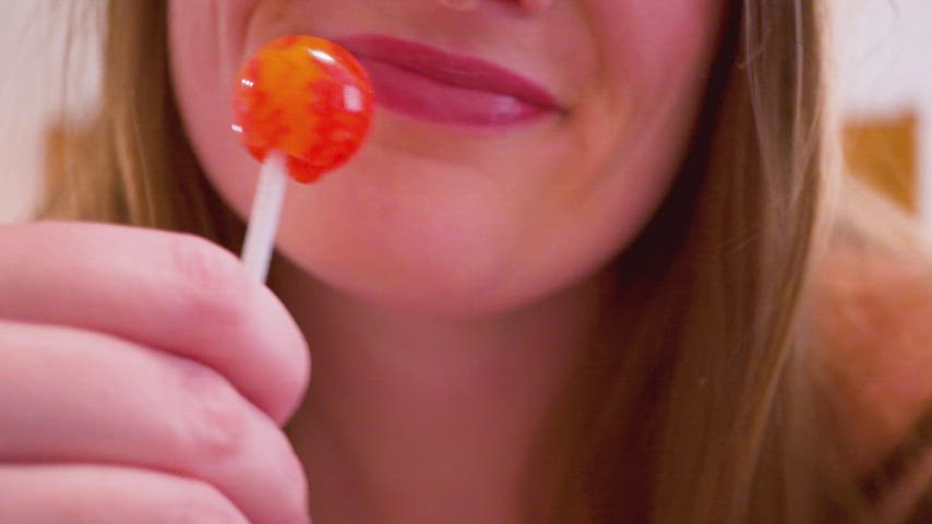 Dildo Fingering Lips Masturbating Pussy Pussy Spread Spit Sucking gif