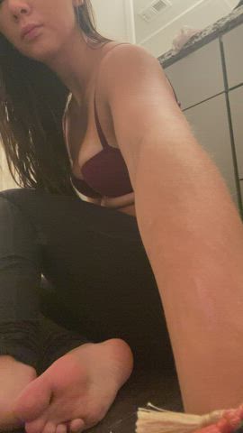 Can I get a volunteer to pump a load in me?