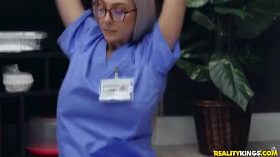 https://gounlimited.to/mndgt658rccf/www.0xxx.ws_BigNaturals.19.11.20.Skylar.Vox.Registered.Nursing.Naturals.XXX.1080p.MP4-KTR.mp4