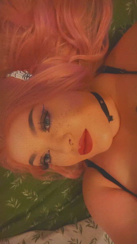 Just wanna show you my new lingerie set.