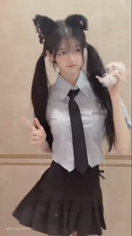 Cute Girls Dance