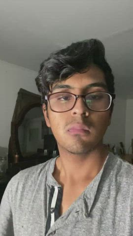 What do you think of my 19yr old Cock, who wants to suck it ?