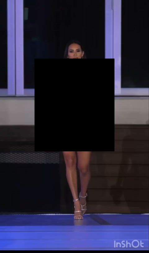 Focus on her legs LOSER. She has perfect big juicy butt but only for alpha. Amber