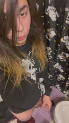 Like sleepy faces femboys?
