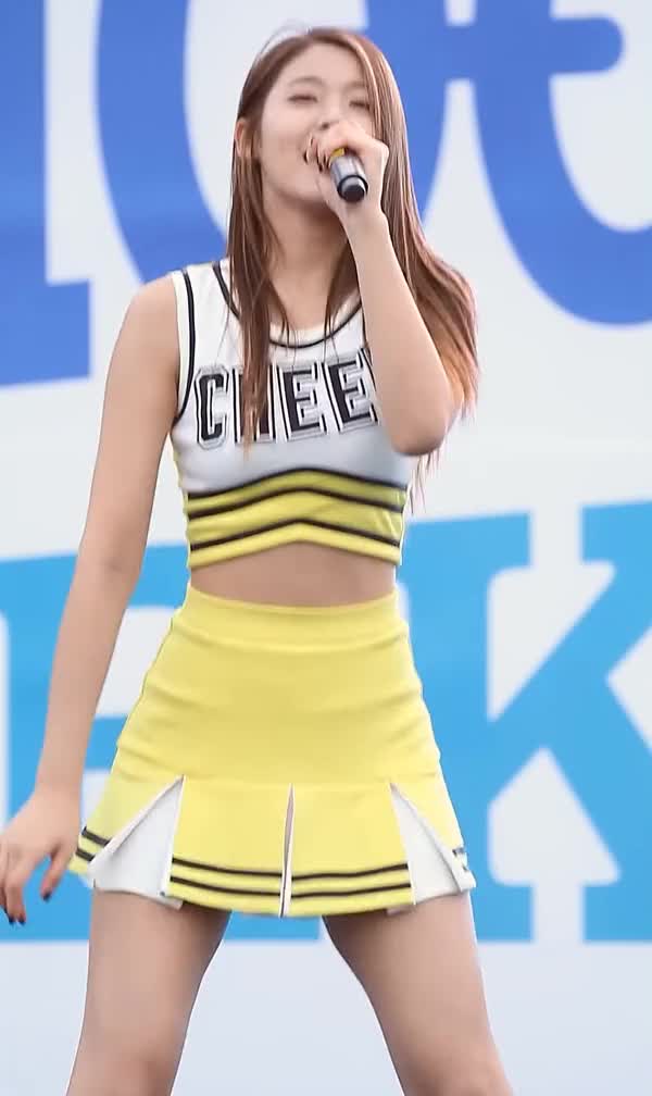 AOA Seolhyun