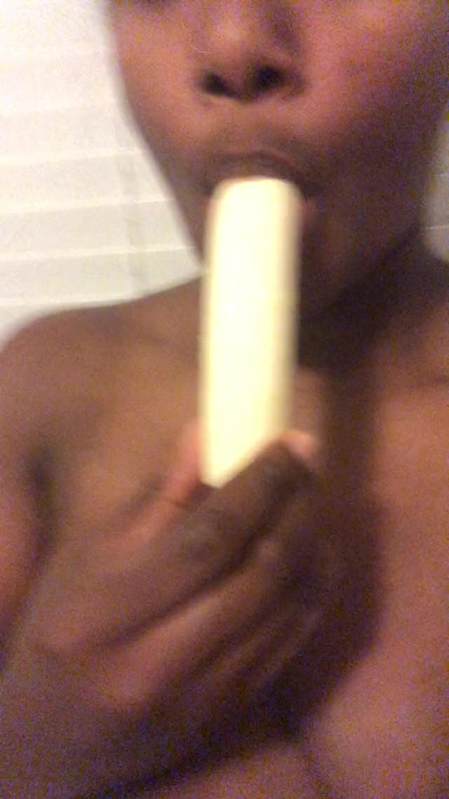 Bananas are my [f]avorite late night snack