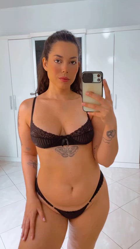 Honest opinion about my latina tattooed body … 😏