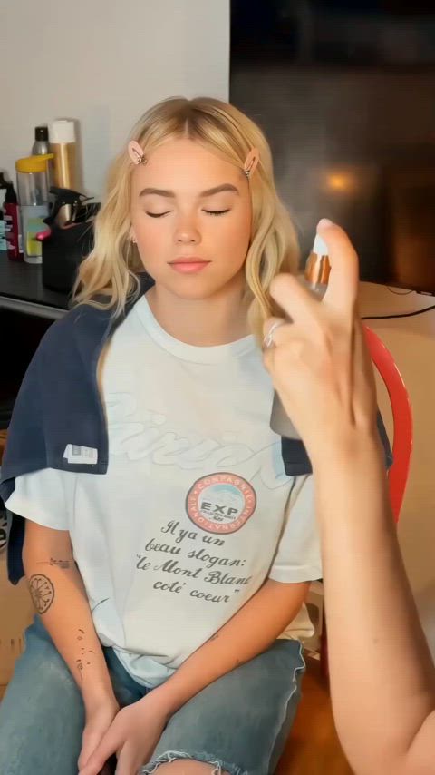 australian celebrity sexy gif