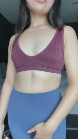camel toe leggings petite yoga pants gif
