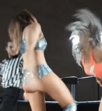 Dakota Kai