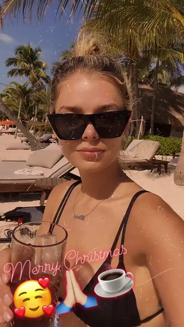 Danielle Knudson thefappeningblog.com