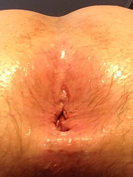 58 [M4M] #NYC - Bottom Hosting Hard Tops in NYC