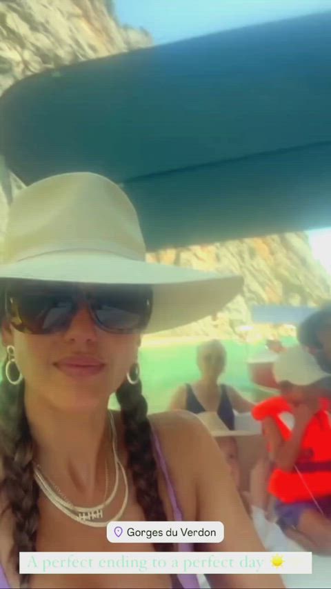 actress beach bikini celebrity jessica alba bikinis celebs cute-little-butts gif