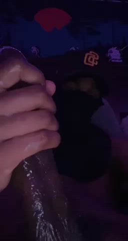 Someone wanna purchase the full cum vid