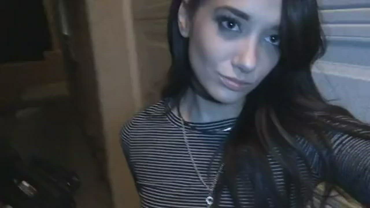 She Does Not Like Wearing Panties