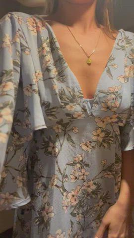 I wear this dress when I want to fuck so much!
