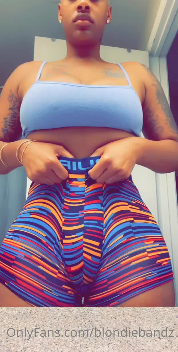 Blondie 10