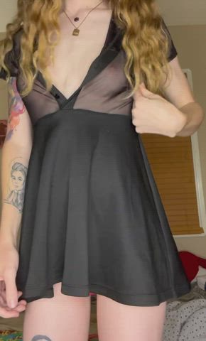 This is the front side, and this is the back <3